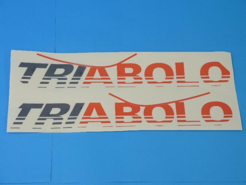 Schriftzug "Triabolo"