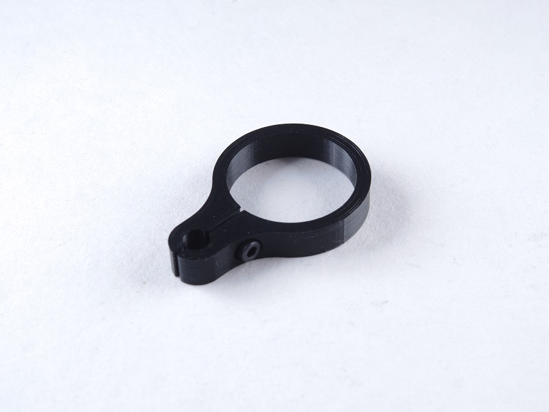 tail pushrod guidance clamp