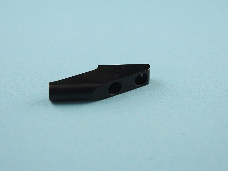 blade grip arm  black